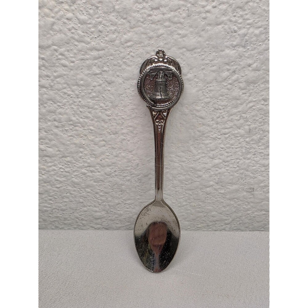 Vintage Liberty Bell Souvenir Spoon, Philadelphia PA Collectible Spoon America